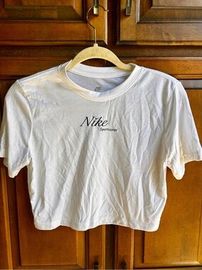 Nike *WHITE* Crop Top with Logo